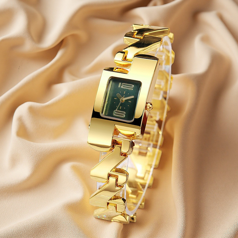 Montre carrée à quartz pour fe - Luxury Watch Vintage avis et prix