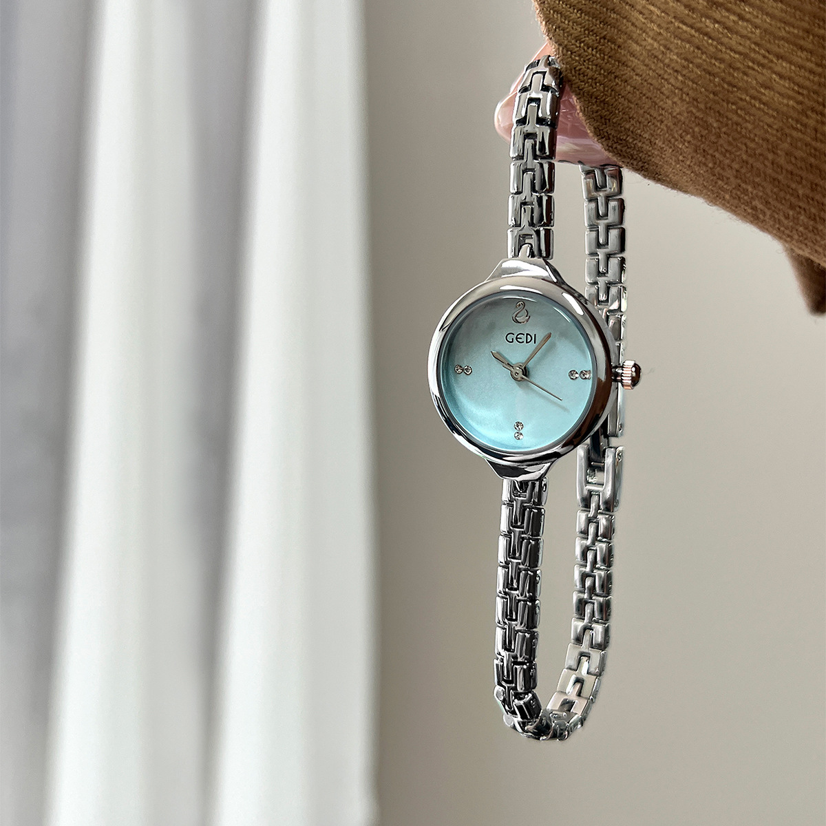 Nouvelle montre vintage légère - Luxury Watch Vintage avis et prix