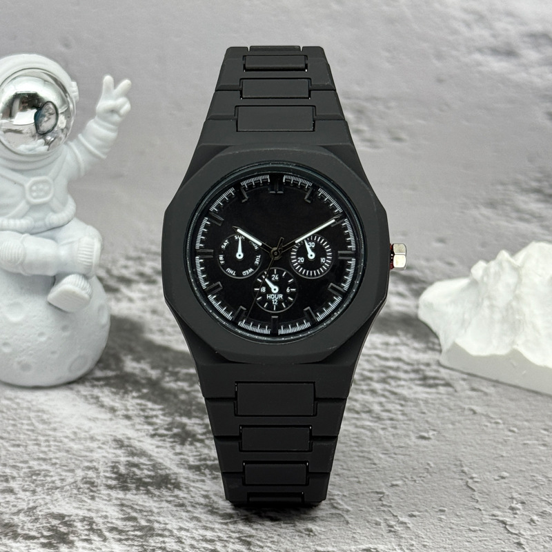 Montre de marque célèbre à cad - Luxury Watch Mockup avis et prix
